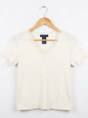 🍒 Coquette Core Lace Trim V Neck T Shirt White MEDIUM